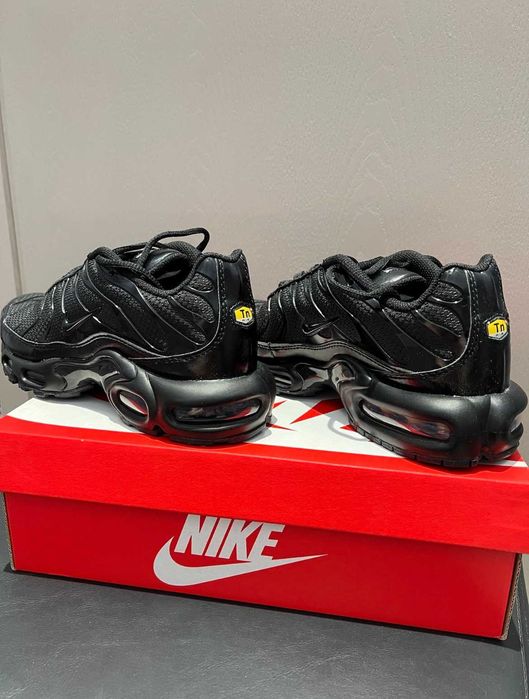 "Buty męskie Trampk" Nike_Air_Max_TN_Plus_Black R.40
