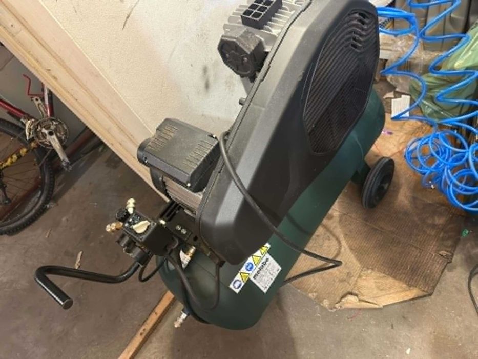 Kompresor Metabo Mega 350-100w