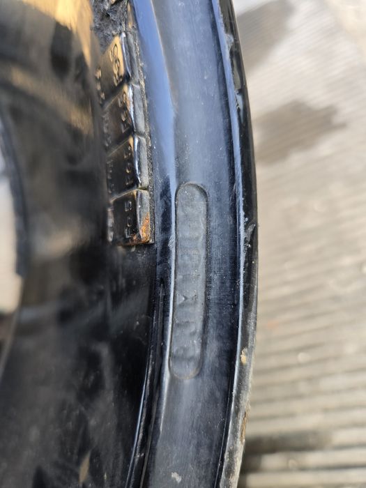 Alufelgi O.Z. 5x100 18 calj 8j, et 35 otowr 68/56,1 subaru audi vw