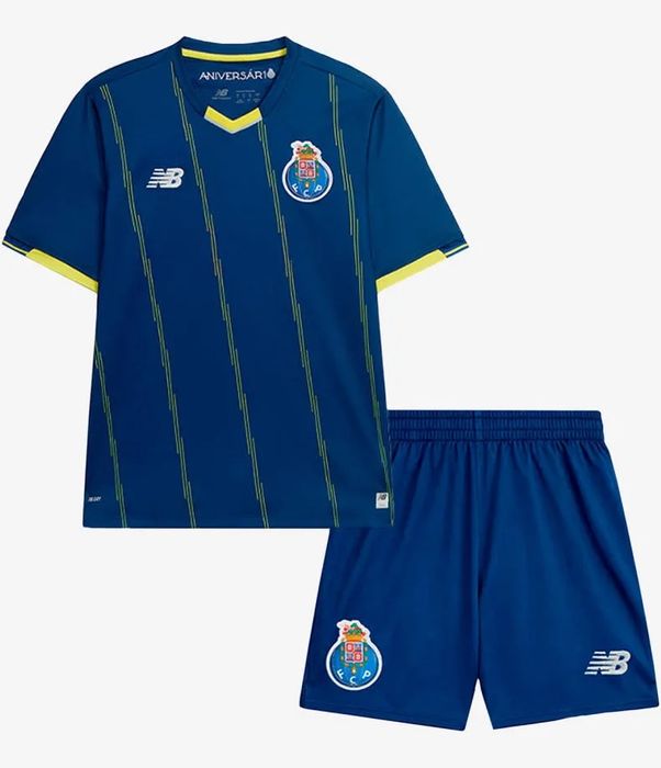 Conjunto futebol crianca 1 ano ate aos 14 anos