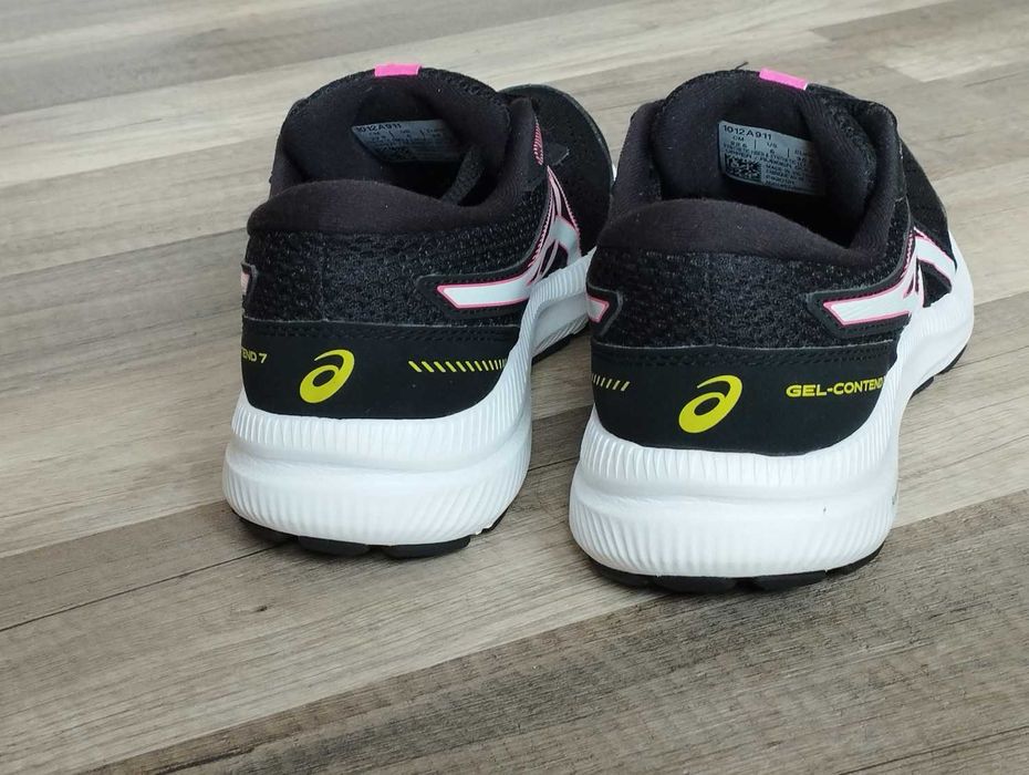 Buty ASICS Gel-Contend 7 rozmiar 35,5 wkładka 22,5cm