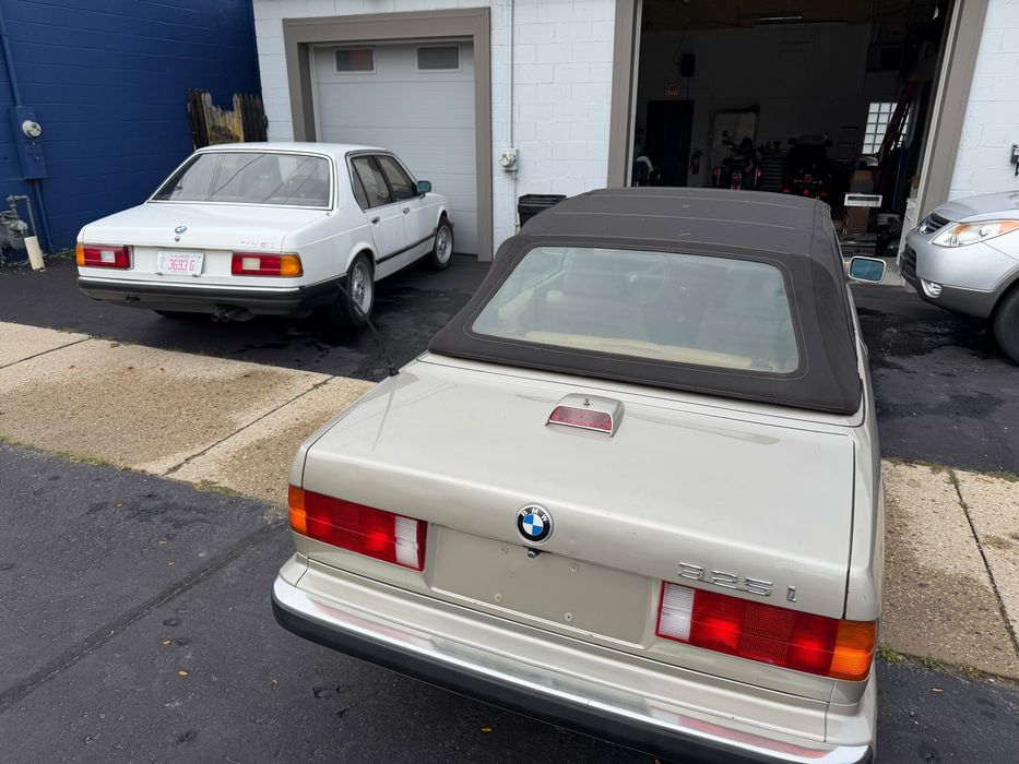 Kultowe Bmw 325i manual !