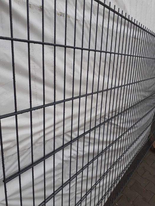 Panel ogrodzeniowy ANTRACYT  2D 6/5/6 ocynk+RAL  143x250  GRAFIT