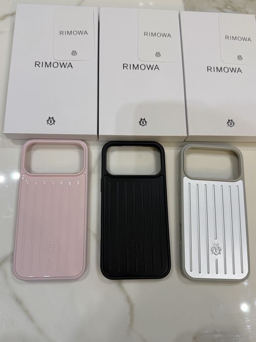 Чехол кейс бампер Rimowa Case 17 Pro Max aluminium, black, green, pink