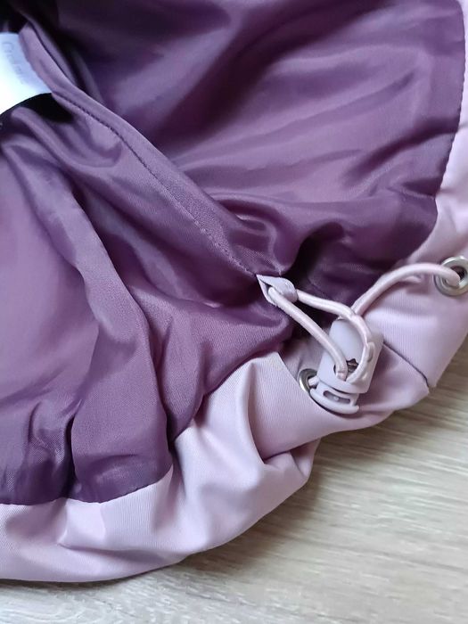 Płaszczyk przejściowy ocieplany suwak kieszenie kaptur 'Creamie' 104