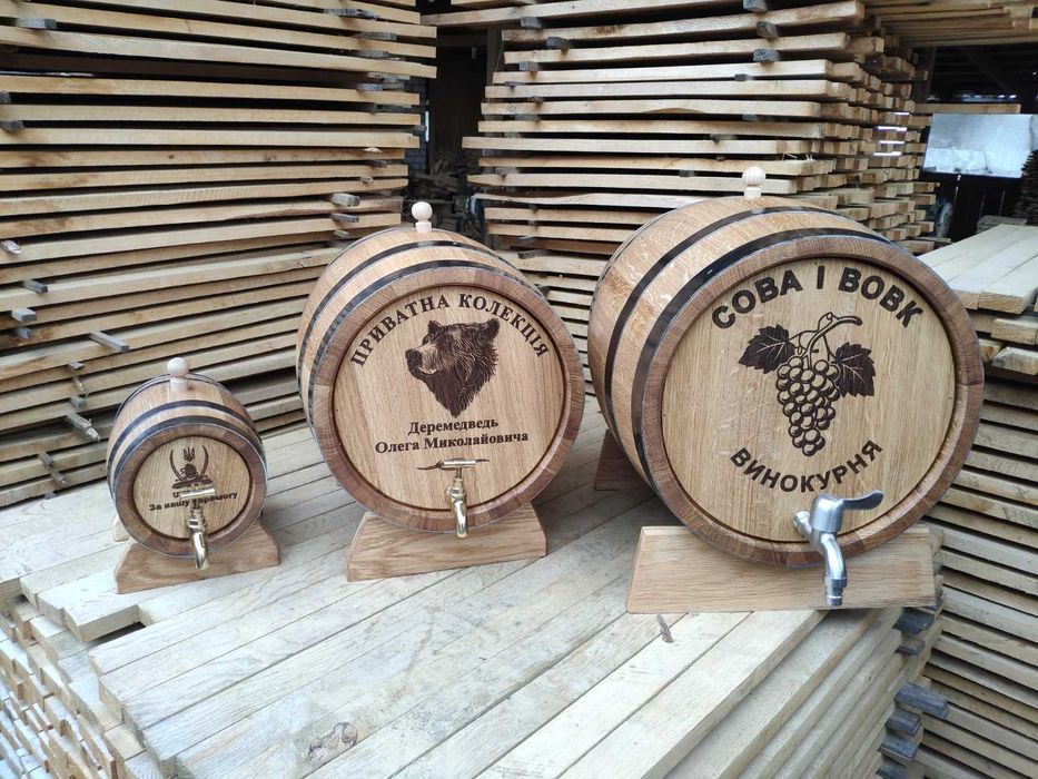 Бочка дубовая діжка дубова для напоїв алкоголя самогону вина віскі