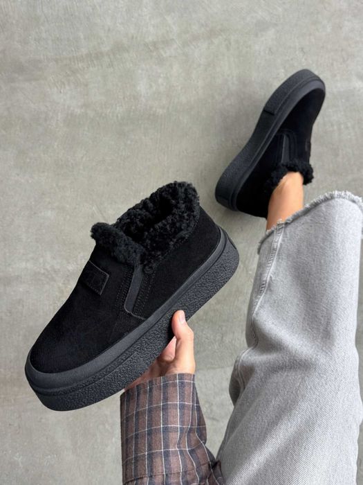 Зимові чорні і шоколадні лофери з хутром, ботинки зимние лоферы 36-41р