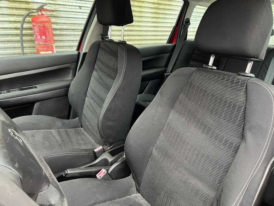 Para peças PEUGEOT 307 Break (3E)