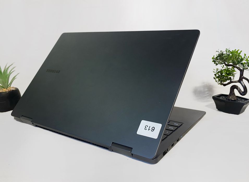 Samsung 13.3" | Сучасний ноутбук / i5 / 8-256GB SSD Гарантія