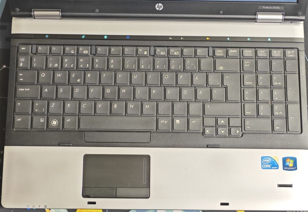 HP PROBOOK 8550B
Intel core i5 m450
ATI Mobility Radeon HD 4500 seri