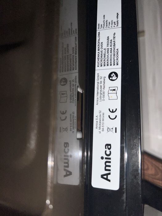 Kuchenka mikrofalowa Amica beztalerzowa
