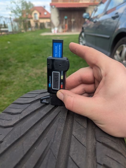 2 opony letnie R17 215/50 cena za dwie