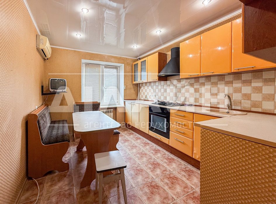 Доступна 2х кімн на Ладозькій 24 7/10  п