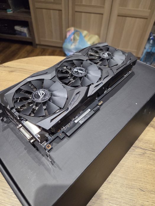 GTX 1080 Strix 8GB