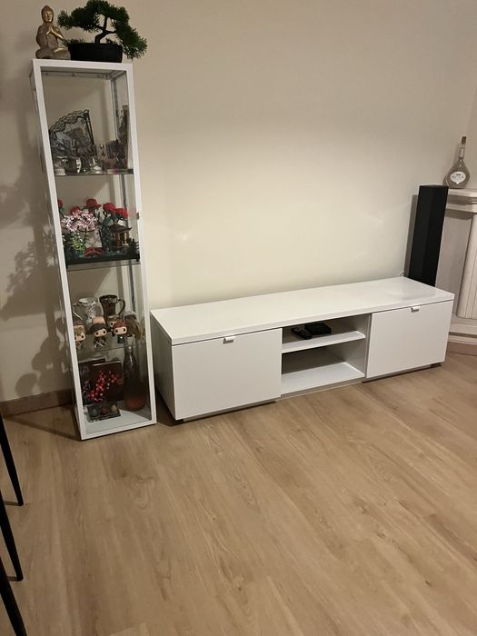 Movel de TV com 2 cavetas