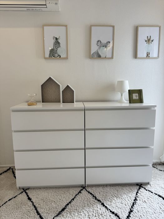 Conjunto de 2 cómodas IKEA MALM brancas