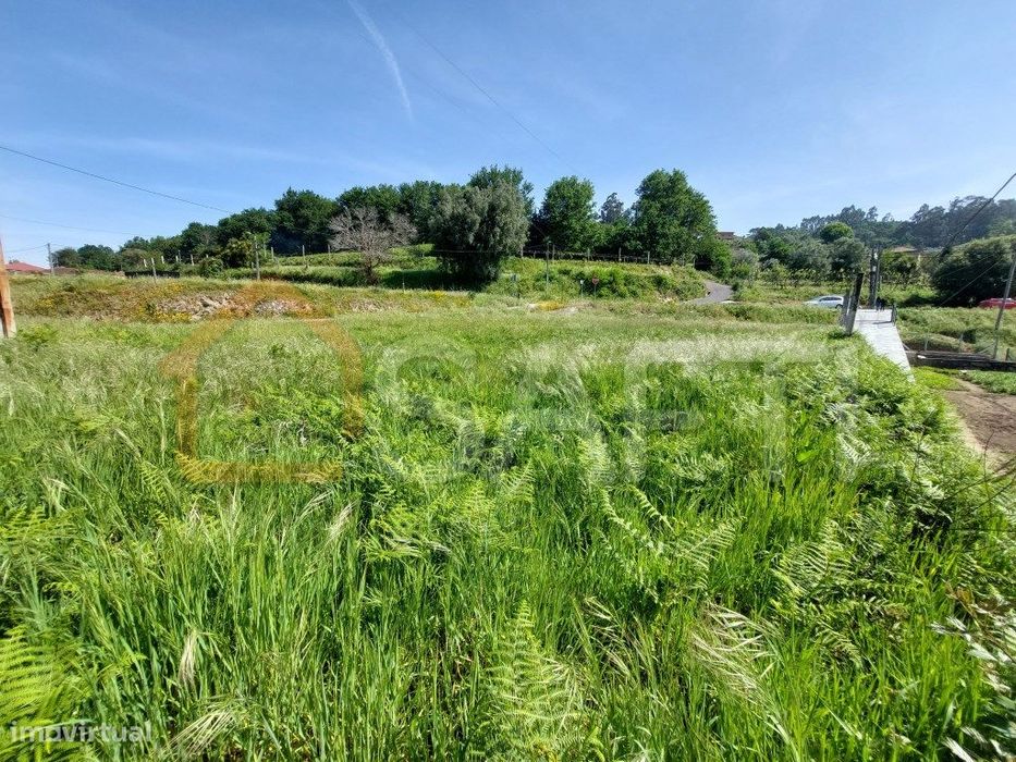 Terreno com 900m2 — Ázere, Viana do Castelo