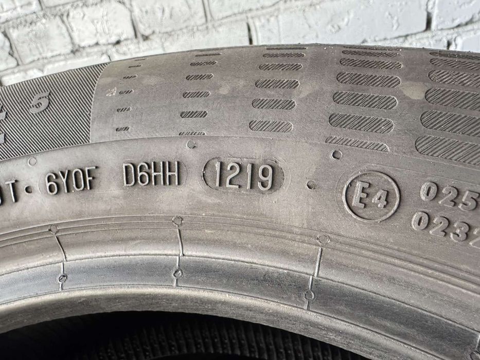 Літні шини Continental 205/55 R16