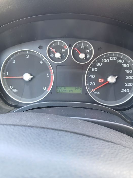 Ford Focus 1.6 gasóleo