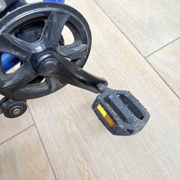 Велосипед Specialized HOTROCK 20 6 SPD