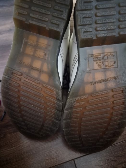Dr. Martens białe r. 40