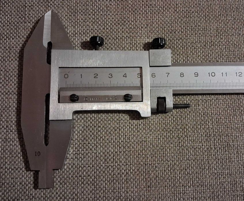 suwmiarka 250 mm ZSRR Czelabińskie Zakłady Narzędziowe