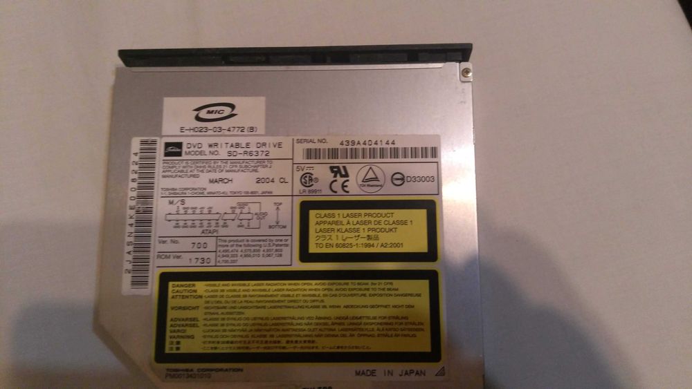 Wewnętrzny napęd DVD RW SD-R6372, Toshiba