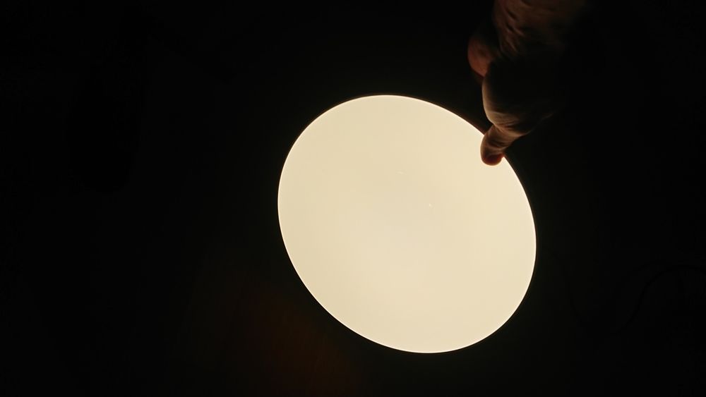 Продам круглый светодиодный светильник на потолок