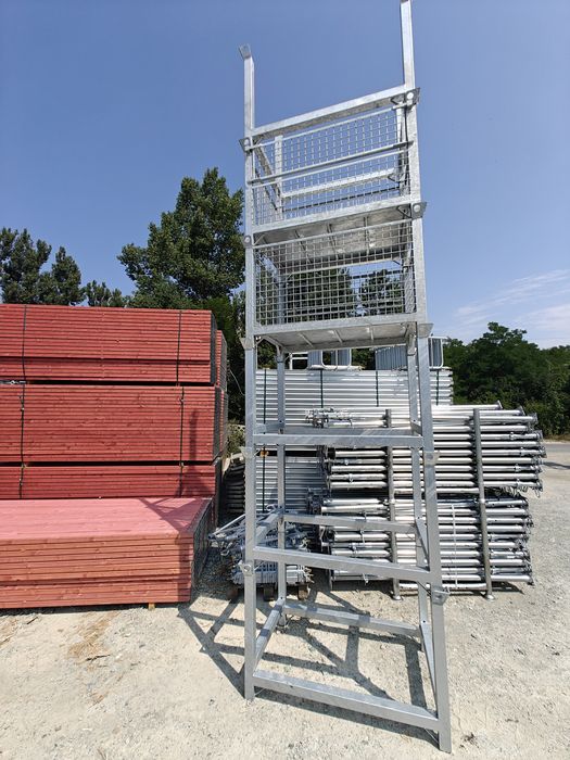 Kosz transportowy 120x80 stemple podpory rusztowanie głowice trójnogi