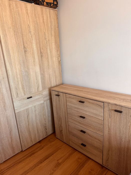 Zestaw Mebli- biurko, szafa, komoda, regał