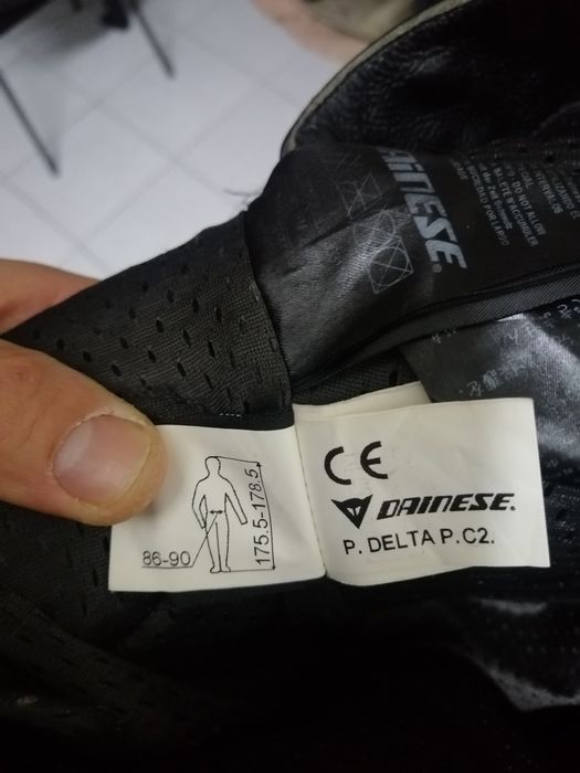 Fato,botas  e calças