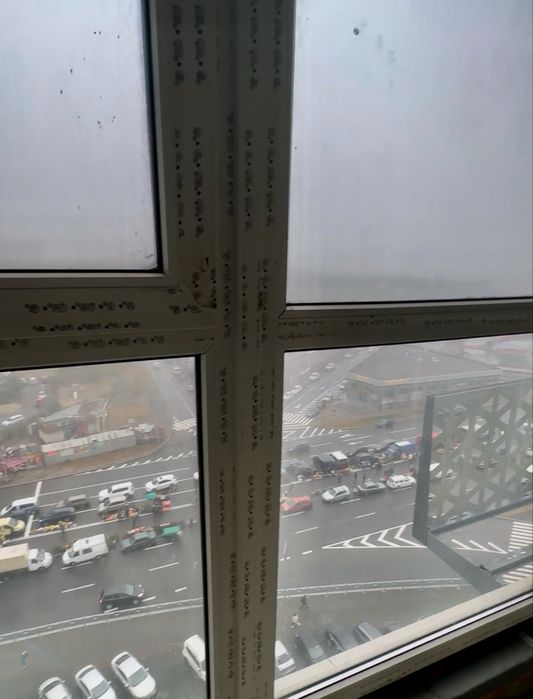 Продаж 2-кв від ВЛАСНИКА ЖК « Лебединий» вул. Ревуцького, 40-В метро