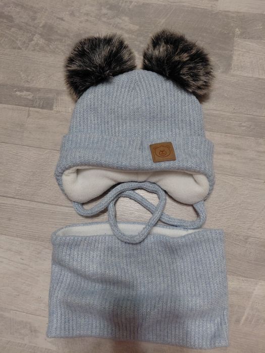 Дитяча зимова шапка на об'єм голови 44 см