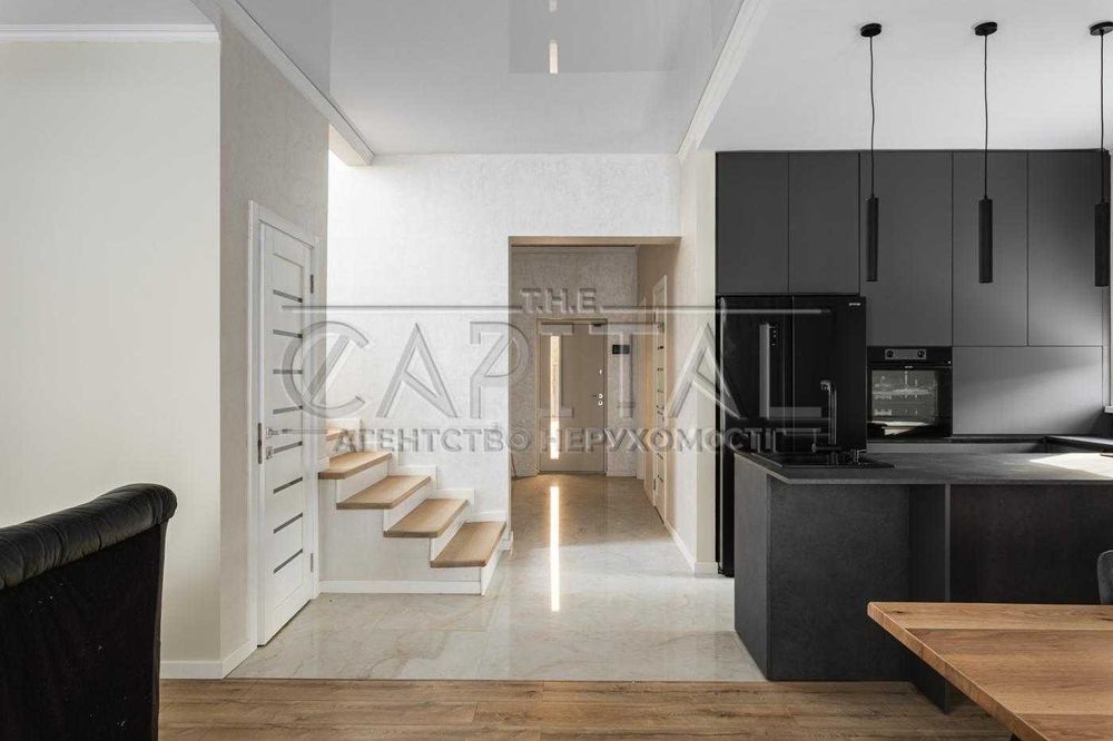 ГЕНЕРАТОР Оренда будинку Віта-Поштова