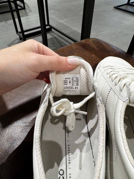 Продам кеди екко STREET LITE
