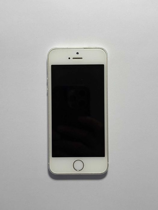 Lot of 5 Apple and Samsung Devices – For Parts or Repair64751982860929122