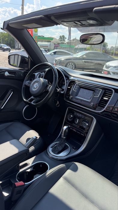 Volkswagen Beetle Cabriolet Фольксваген Биттл Кабріолет Turbo 2019р 2.0 Бенз GEN3 6АКПП ASIN ДОГЛЯНУТИЙ
