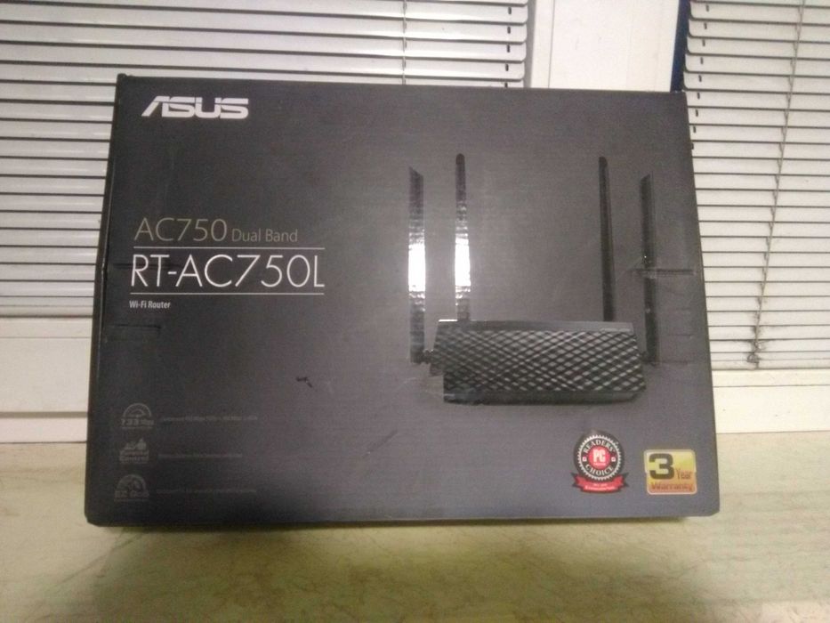 Роутер АСУС с WI-FI RT-AC750L