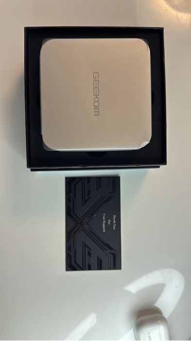 Міні ПК GEEKOM Mini A7 / AMD Rezen R9 7940HS / DDR5: 32GB / SSD: 2TB