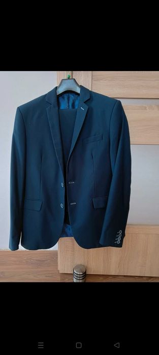 Garnitur męski klasyczny