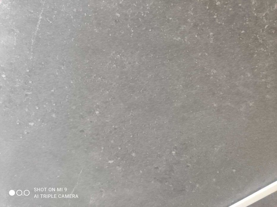 Плитка керамогранит 60х60 под мрамор или серая