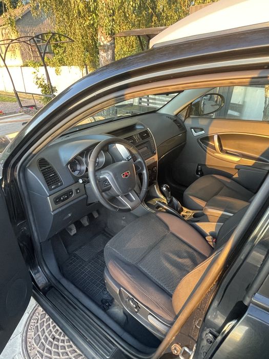 Geely Emgrand X7 2013