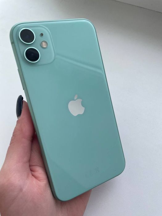 Терміново продам IPhone 11