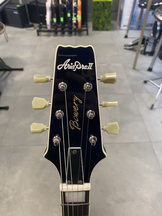 Gitara elektryczna Aria Pro ||