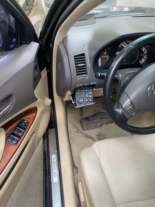 Продам Lexus GS300 -задний привод