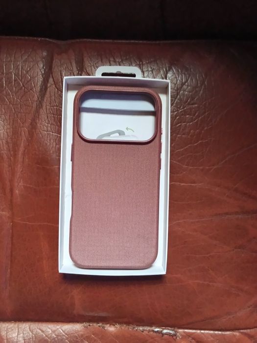 Capa Apple para iPhone 17 Pro TechWoven MagSafe