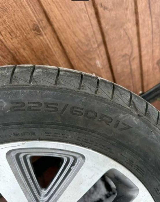 Шини 225/60 R17 Nokian літо 2025 рік
