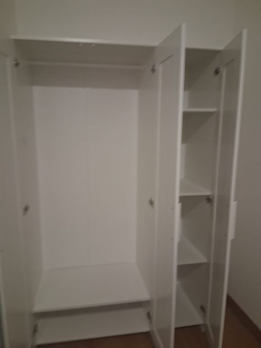 Roupeiro (Lisboa), 117x50x190 cm,  BRIMNES Ikea (NOVO)