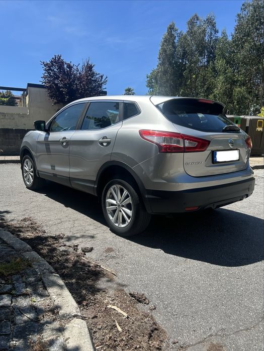 Nissan Qashqai 1.5476007517841018884