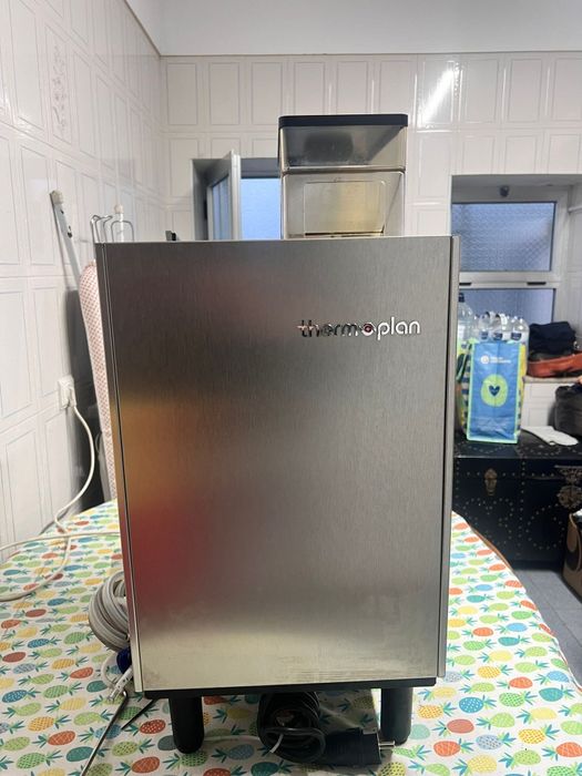 Máquina de Café Automática Thermoplan Black & White3 CTM1